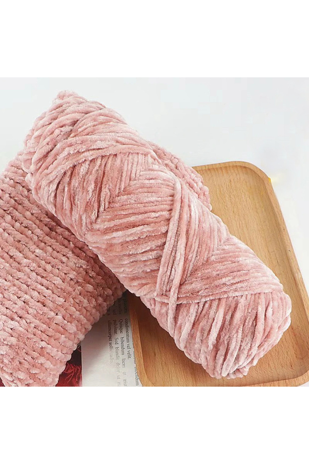 Skin powder 95g Chenille Soft Velvet Yarn Blended Knitting Wool Crochet Handmade Scarf Coat Baby Bla