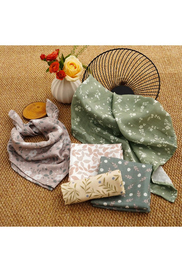 60X60cm KB010-SF10 Elinfant 5pcs Gift Set Bamboo Cotton Muslin Bib Burp Cloth 100% Cotton 60*60cm 2