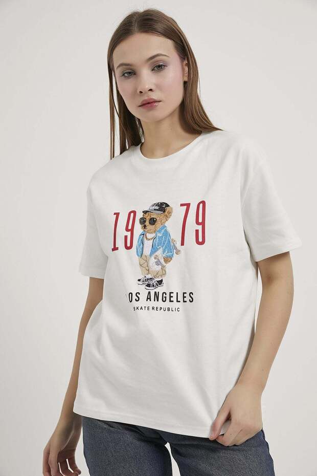Armalife 11064 embroidered bear print detail women's t-shirt