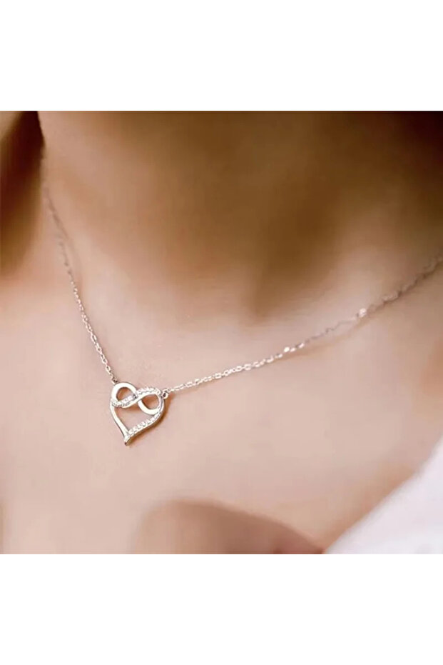 XL1504 Huitan Infinity Sign Heart Pendant Necklace Charming Graceful Delicate Neck Accessories for W