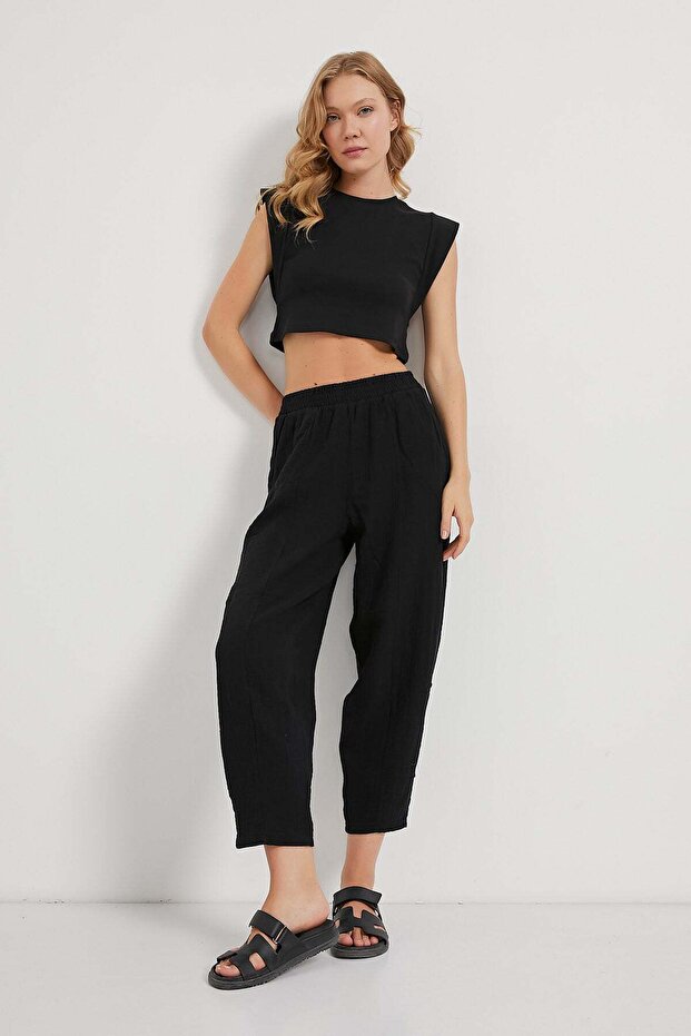 Women's Balloon Fit Loose Black Muslin Elasticated Trousers