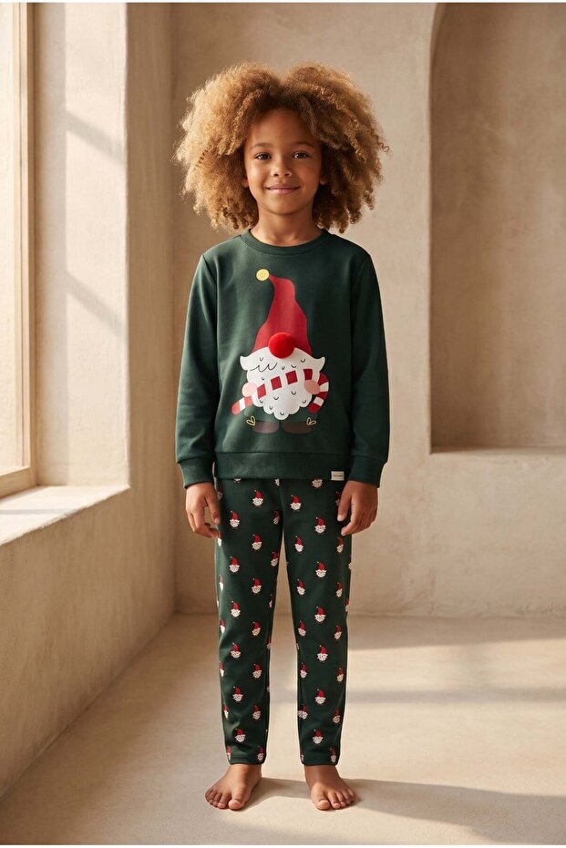 Boy's Santa Claus Christmas Themed Pajama Bottoms Green