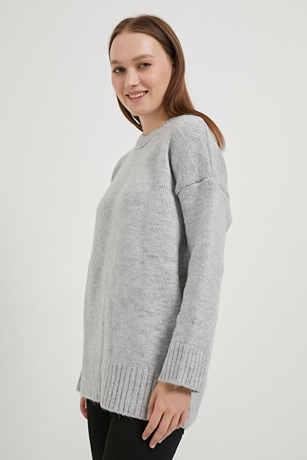 Women's Crew Neck Loose Basic Gray Oversize Sweater