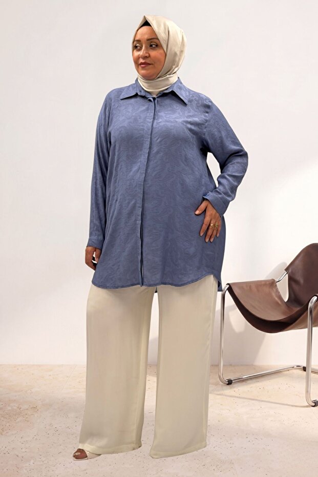 68065 Large Size Men's Collared Jacquard Strawberry Shirt - Indigo