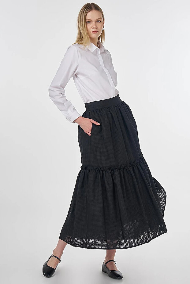 Floral Patterned Ruffle Skirt Black