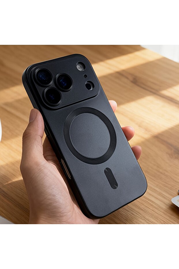جراب مغناطيسي ناعم من مادة TPU لهاتف iPhone 16 Pro Max باللون الأسود المعدني، متوافق مع هواتف iPhone 17 Air و16 E و15 و14 Plus و13 و1