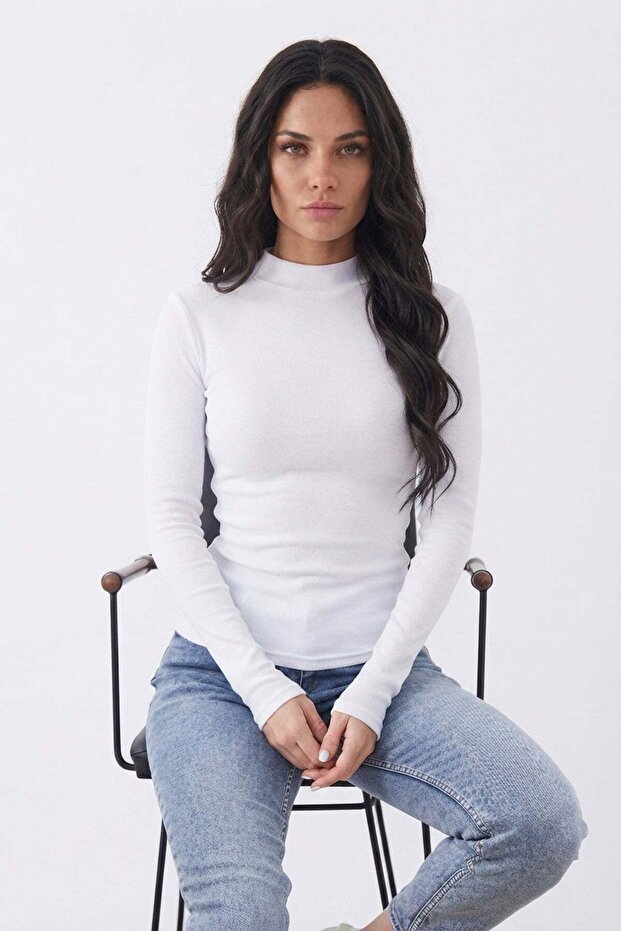 Basic High Neck Slim Fit Blouse