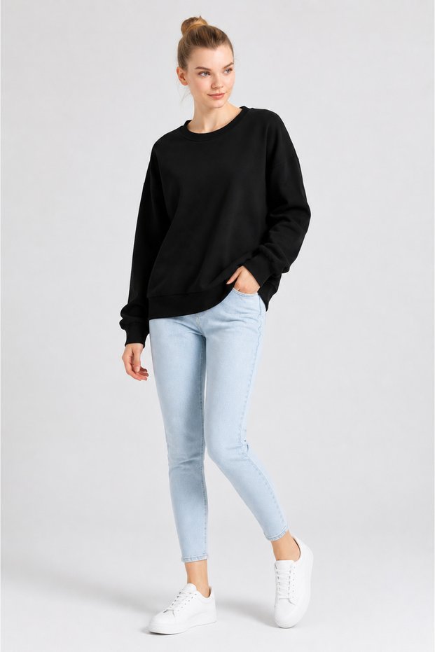 Women's Crew Neck Comfortable Wool Two-Thread Black Sweatshirt