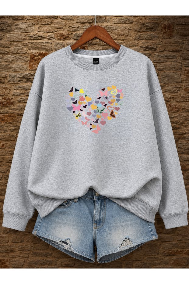 Women's Heart Butterfly Graphic Design Printed Comfortable Fit Crew Neck Gray Sweatshirt
