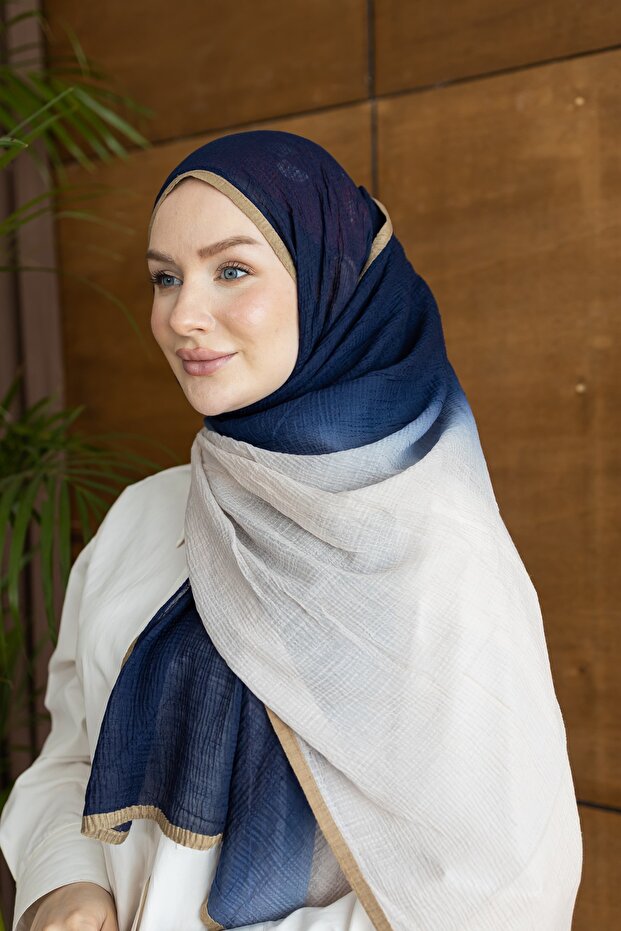 100% Muslin Gradient Shawl