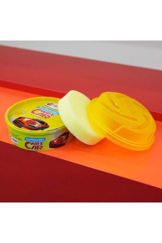Professional-Style Carnauba Wax for Deep Shine and Lasting Protection