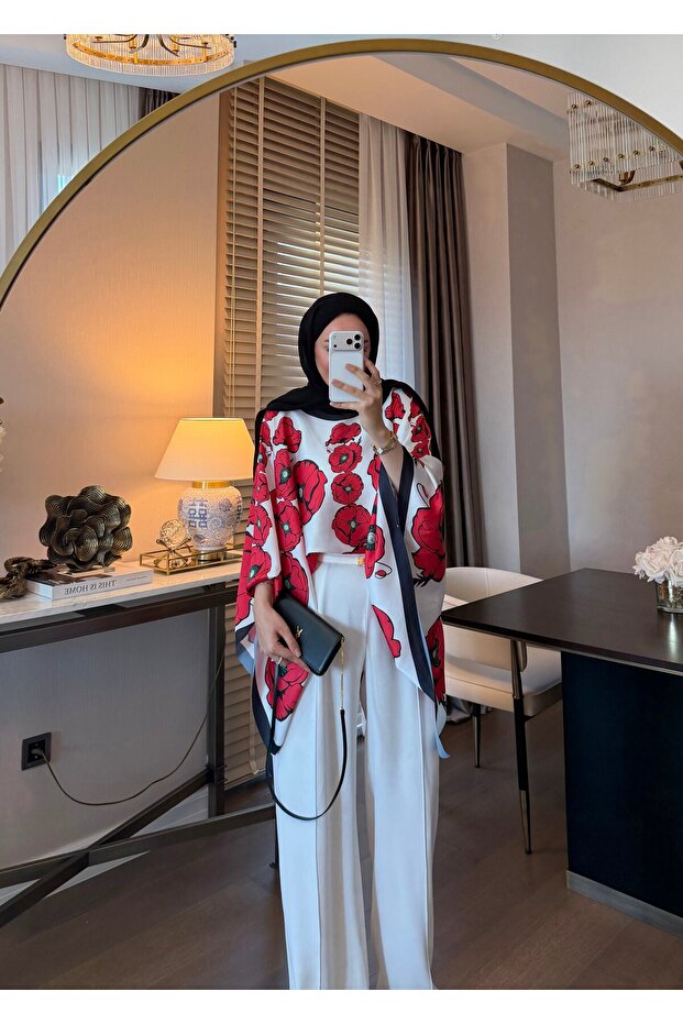 Lumira Patterned Blouse&Poncho Red