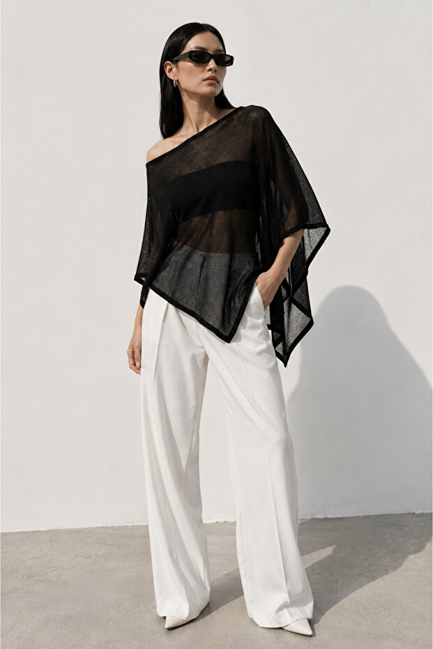Women's Poncho with Soft and Flexible Fabric, Low Shoulder Cut, Fine Weaving, Asymmetrical Transparent Poncho