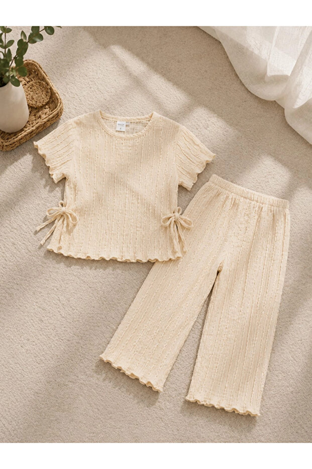 Girl's Wrinkled Textured 2-Piece Set