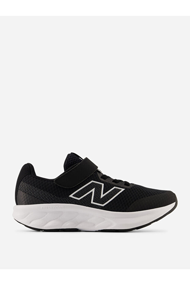 حذاء رياضي 520
