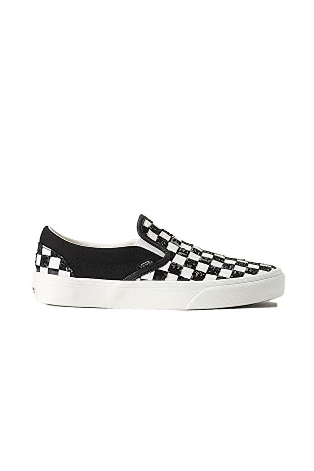 Classic Slip-On Unisex Casual Shoes Vn000D6Y7051 Black