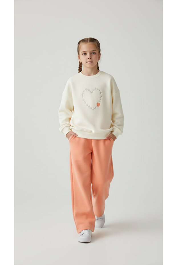 Girl's Heart Embroidered Tracksuit Set, 3 Thread Embroidered Top and Bottom Set, Ages 3-7