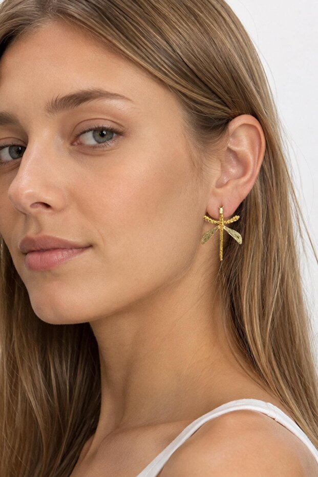 Dragonfly Matte Gold Women's Stud Earrings