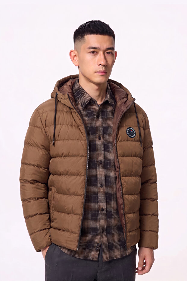 Men's Brown Hooded Puffer Coat Warm Water-Repellent Windproof Winter Coat