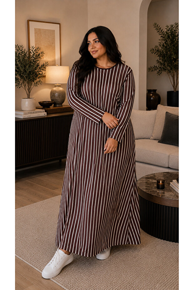 Women's Dress - Comfortable Fit - Plus Size - Patterned - Oversized - Viscose