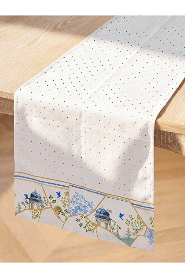 Shining Selections by Shining Store Tasseled Runner 45X150 cm