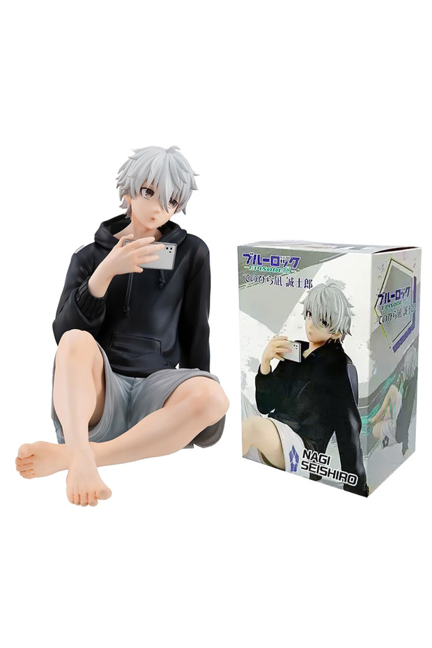 Bandai A-with box BLUE LOCK Action Figures Nagi Seishiro Anime Figure Sitting Figurine PVC Collectib