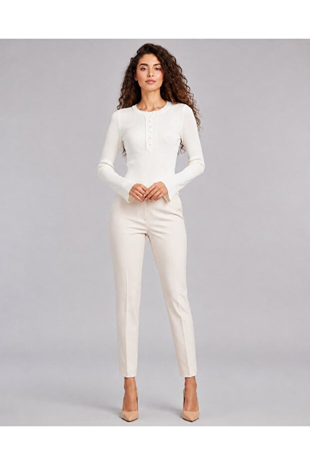 Pearl Button Ribbed Knit Sweater Aw26Kz0004