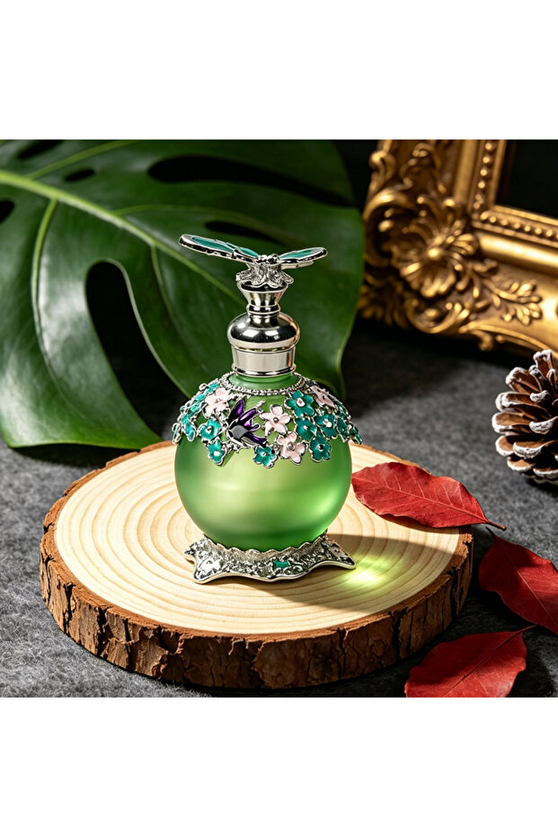 Luxury 25ml Glass Essential Oil Bottle with Butterfly Design, Perfume Container with Enamel Floral Metal Accents, Empty Refillable Decorative Bottle for Home, Office, Aromatherapy Decor.