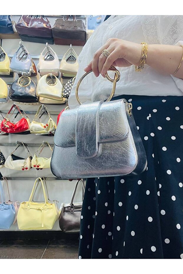 Sakura Model Gold Accessory Chain Detailed Navy Blue Special Occasion Evening Dress Hand Shoulder Bag