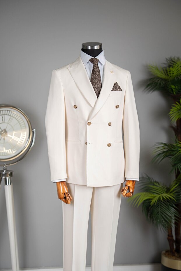 Limited Edition Double-Breasted Suit Cream