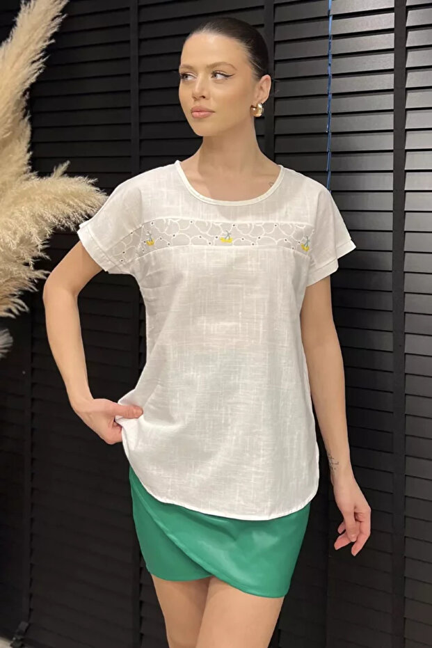 Embroidered Women's Linen Blouse