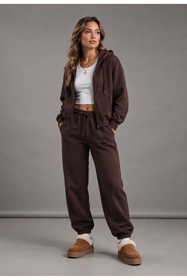 Women's Oversize Hooded Zip-Up Tracksuit Set – Sweatshirt & Jogger Pants
