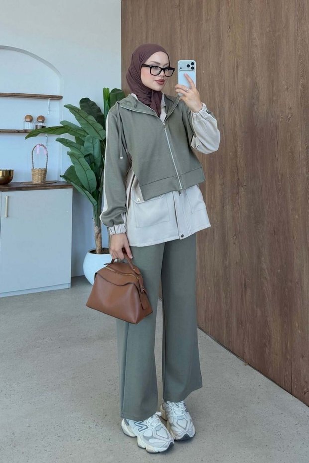 Diagonel Sports Suit Khaki