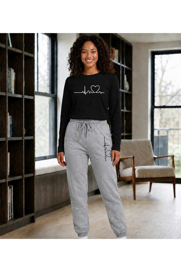 Zero Collar Sweat Suit 2-Piece Combination Winter Sharp Rhythmic Heart Printed Women's / Girls' Model