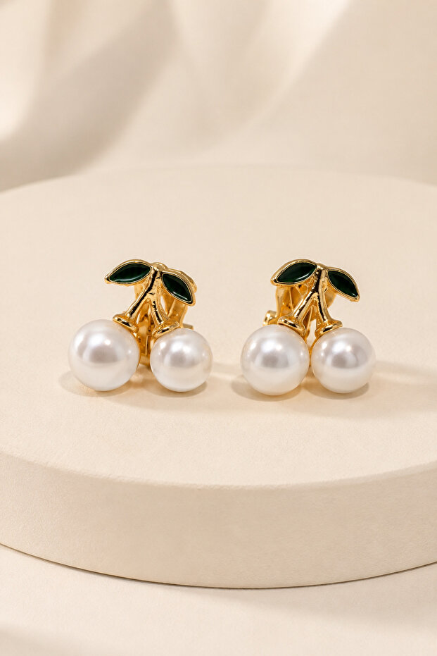 Non-Perforated Clip-On Earrings Pearl Cherry Figured Gold Color Green Leafy Ear Hole-Free Earrings 1 Pair