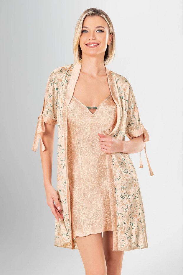 2-Piece Short Satin Floral Patterned Nightgown Set