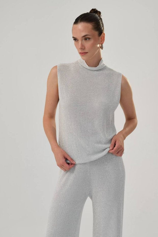 Women's Front Fully Stoned Knitwear Knitted Turtleneck Sleeveless Design Blouse