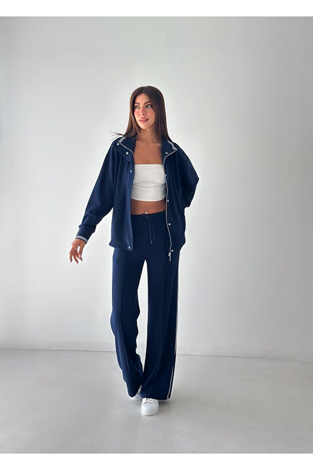 Women's Modal Fabric Double Suit with Snap Collar and Cuff Line Detail