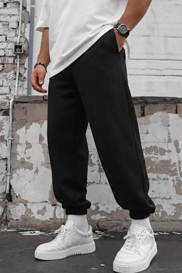 Men's Winter Relaxed Fit 3-Thread Sweatpants with Elastic Waist and Cuffs