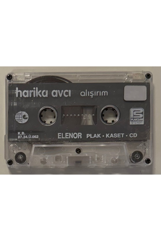 Harika Avcı Alışırım Cassette (There Is No Cardboard, It Is Just a Cassette)