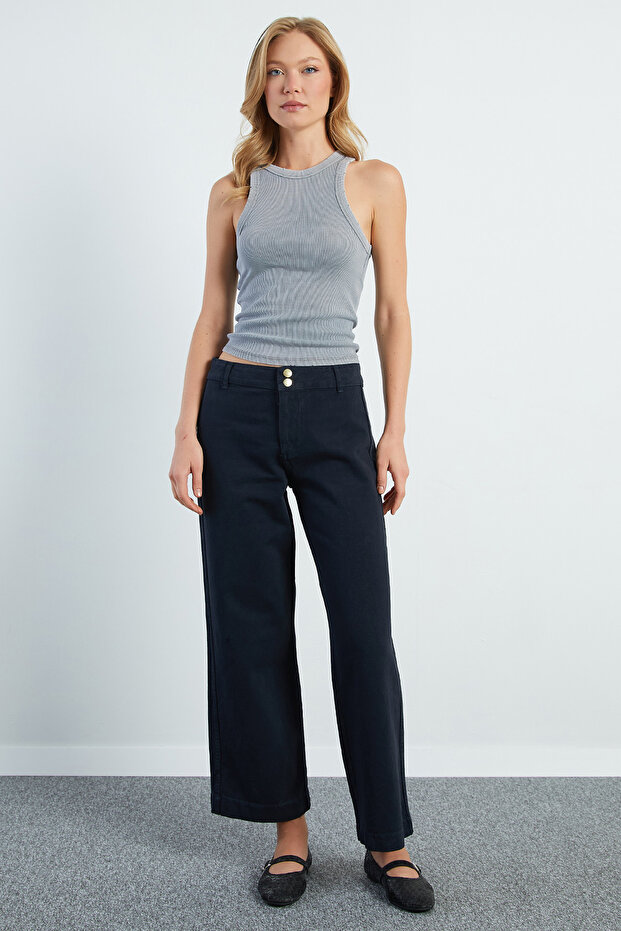 Double Buttoned Gabardine Trousers