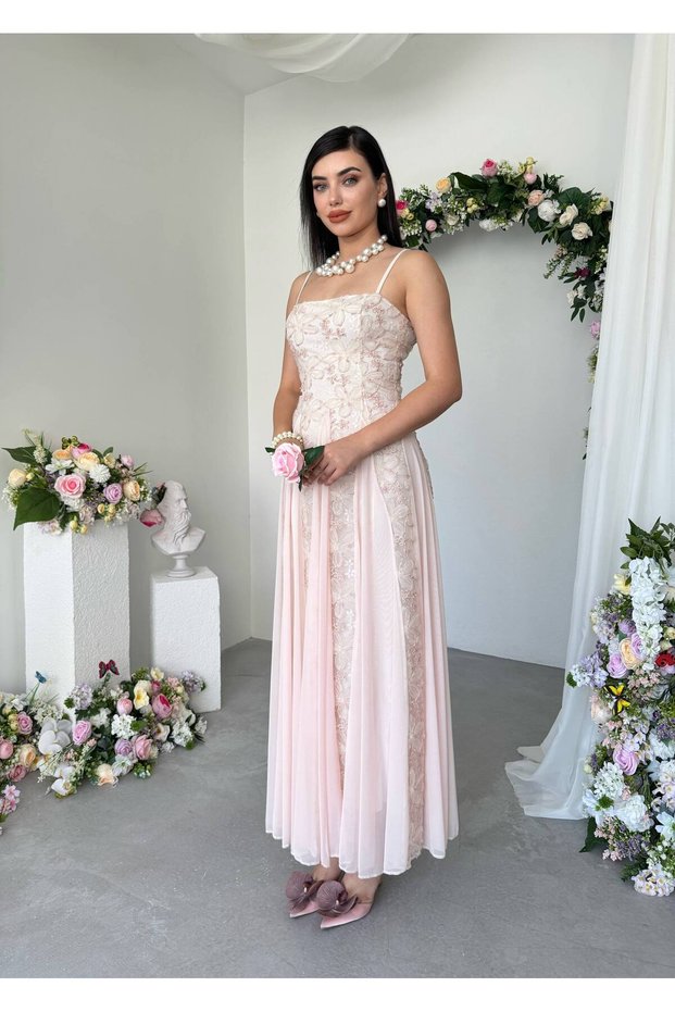 Women's Strappy Floral Embroidered Tulle Detail Long Dress