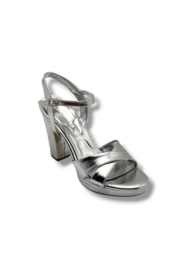 308-26 Shiny Polished Leather Cross Strap Thick Heel Women's Sandals(11cm)