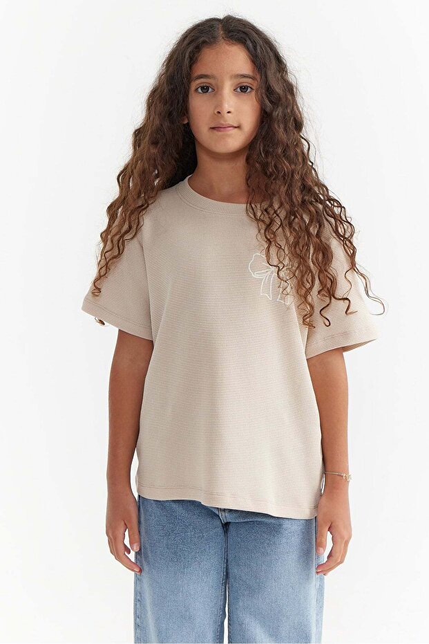 Girl's Printed Textured T-Shirt