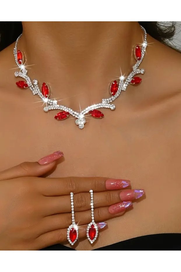 Red Shuttle Stone Şahsenem Necklace and Earring Set