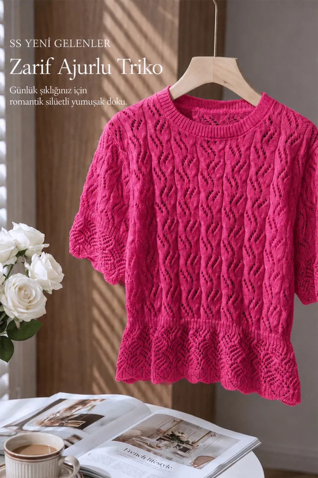 Gülseli Self-Patterned Knitwear Blouse