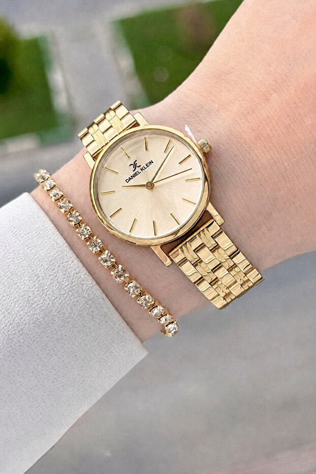 Women's Wristwatch and Bracelet with Yellow Dial and Gold Color 30 mm Strap, Gift Packaged