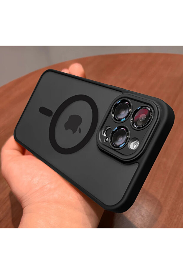 جراب iPhone 14 Pro Max أسود مغناطيسي فاخر غير لامع شفاف مقاوم للصدمات لهاتف iPhone 16 و15 و14