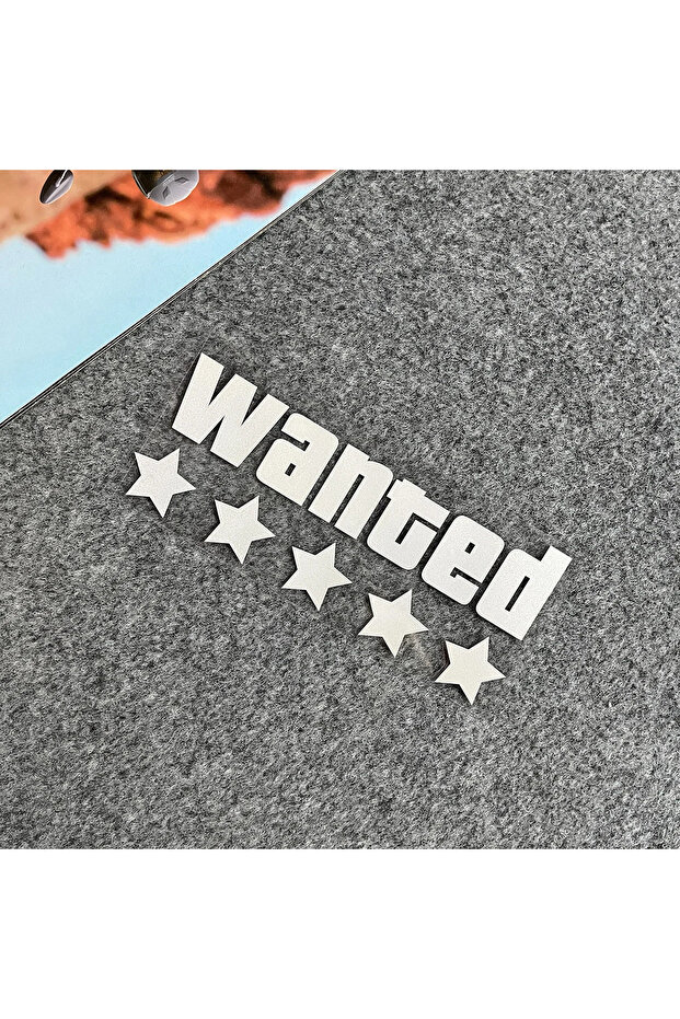 18CMx8CM Silver White WANTED Motorcycle Sticker Vinyl Waterproof Decal Adaptable Motorcycle / Body /