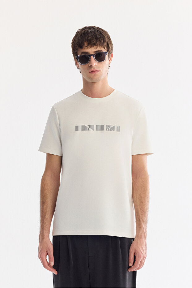 Men's Ecru Crew Neck Printed Bi-Stretch Interlock Regular Fit T-Shirt A61Y1061
